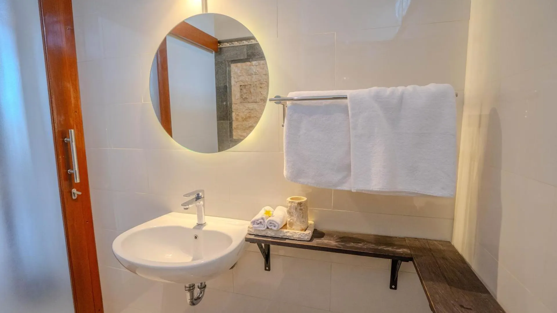 Nindy Ubud Villa 0*, אובוד