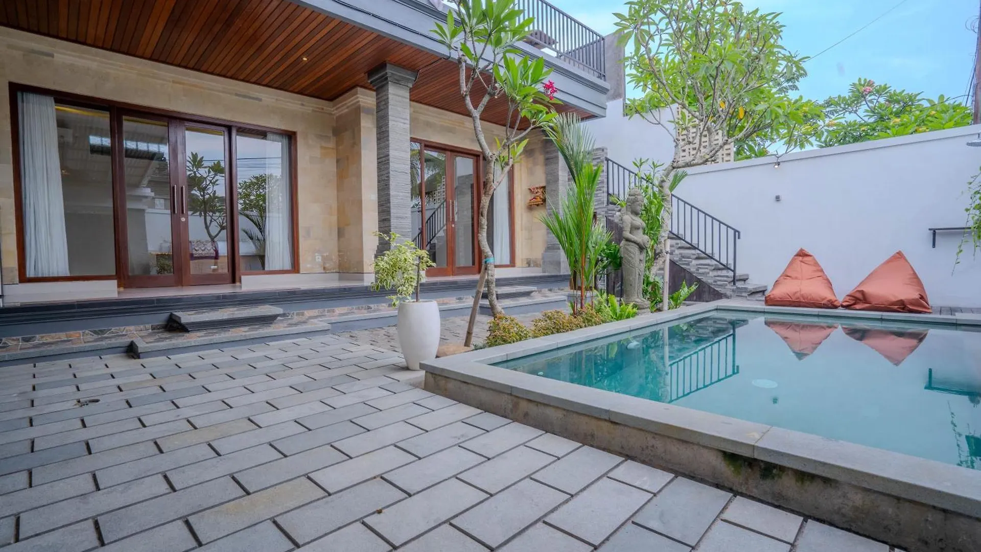 Nindy Ubud Villa